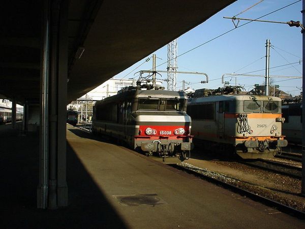 fr-sncf-bb15038-and-bb25675-mulhouse-030202-full.jpg