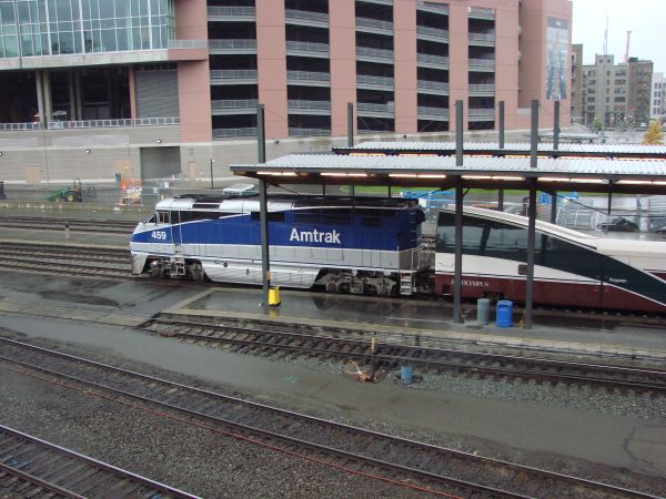 us-amtrak-mtolympus-seattle-251007-pic2-full.jpg