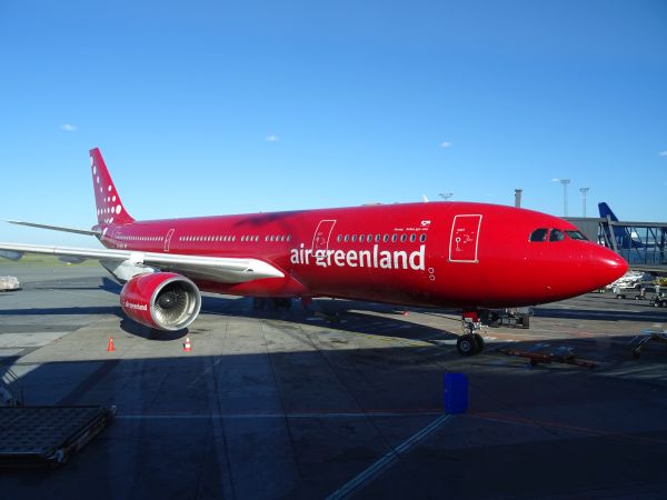 dk-airgreenland-a330-kastrup-130519-full.jpg
