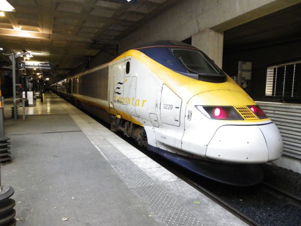 fr-eurostar3229-lille_europe-180710-full.jpg