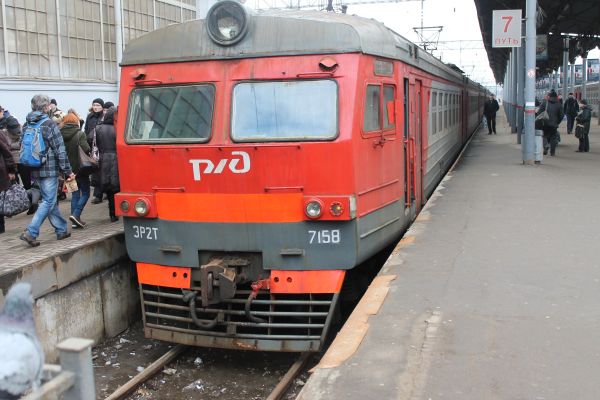 ru-rzd-er2-moscow-090615-timovarshukov-full.jpg