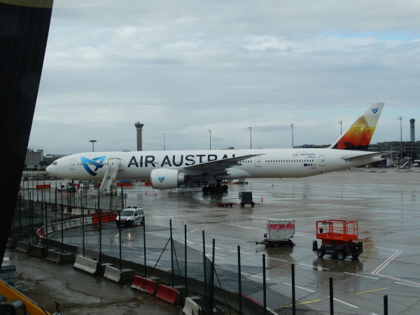 fr-airaustral-folrd-pariscdg-111119-full.jpg