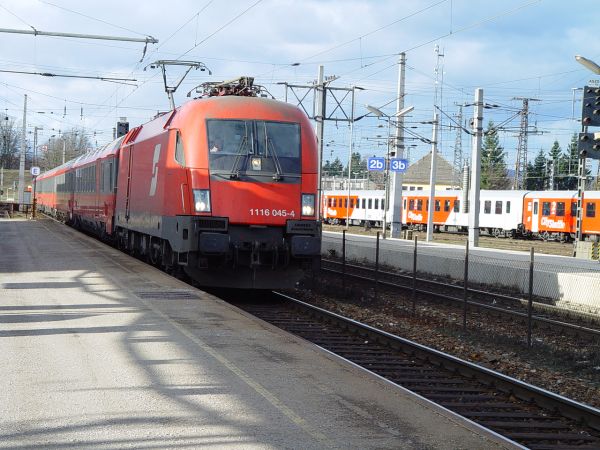 at-oebb-br1116-045-st-poelten-030103-nach-wien-full.jpg