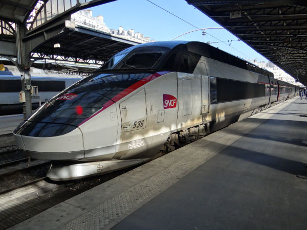 fr-sncf-tgv536-parisgaredelest-050314-full.jpg