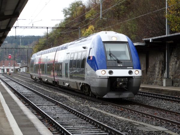 ch-sncf-x76500-le_locle-041122-full.jpg