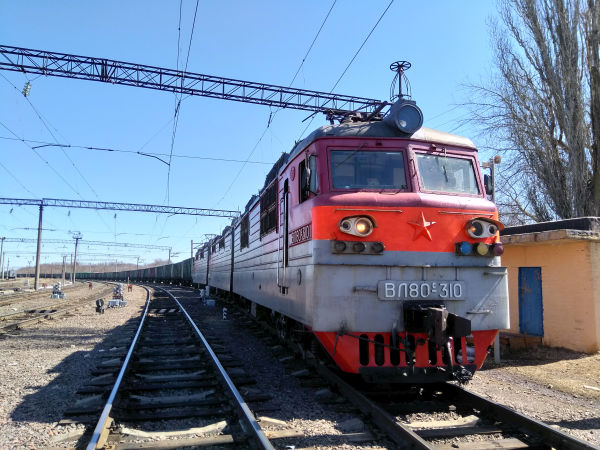 ru-rzd-vl80s-100418-aleksanderneudakhin-full.jpg