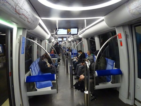 de-mvg-u-bahn_typ_c2-inside-151022-full.jpg