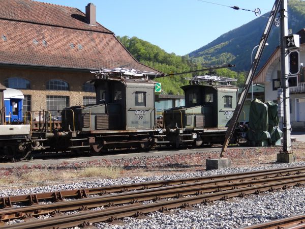 ch-oebb-ce22-103+102-balsthal-201001-full.jpg