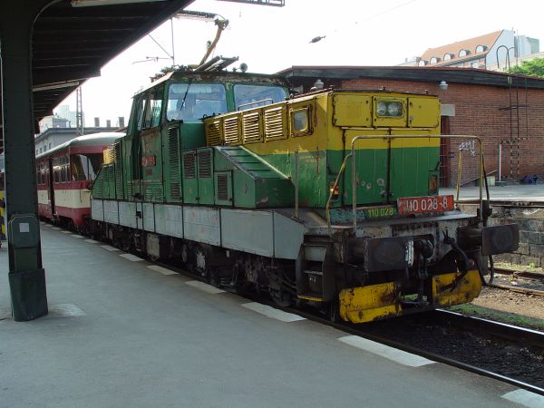 cz-cd-110-praha_masarykovo-010603-full.jpg