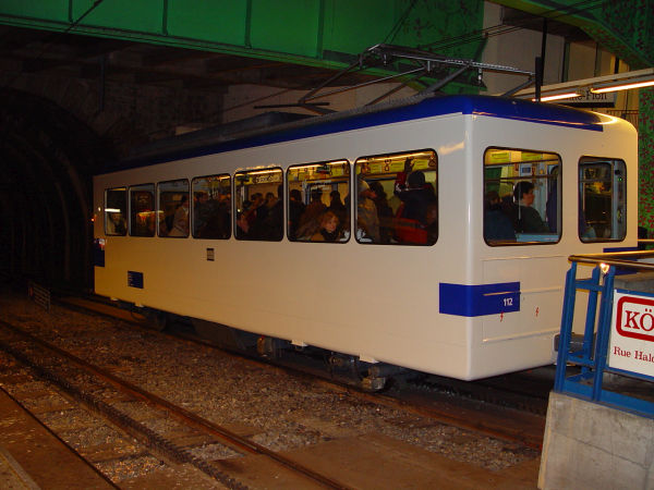 ch-lausannemetro-beh22-flon-230103-full.jpg