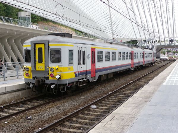 be-sncb-class78-liege-180710-pic1.jpg