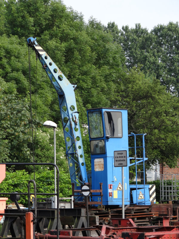 de-ruebb-ddr_crane-putbus-030713-full.jpg