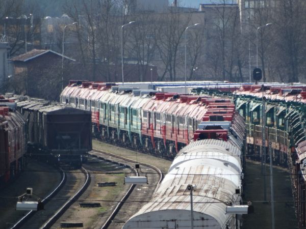 lt-lg-soviet_locos-vilnius-020417-full.jpg